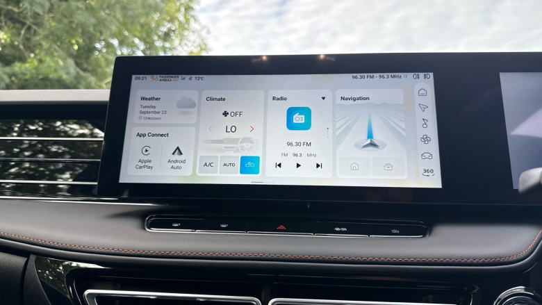 MG HS 1.5 T-GDI Trophy 5dr DCT Petrol Hatchback